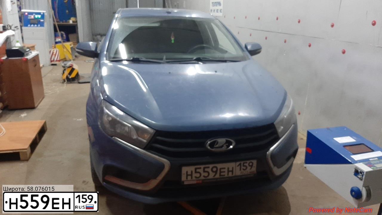 Фото автомобиля LADA VESTA, 2017 — госномер Н559ЕН159