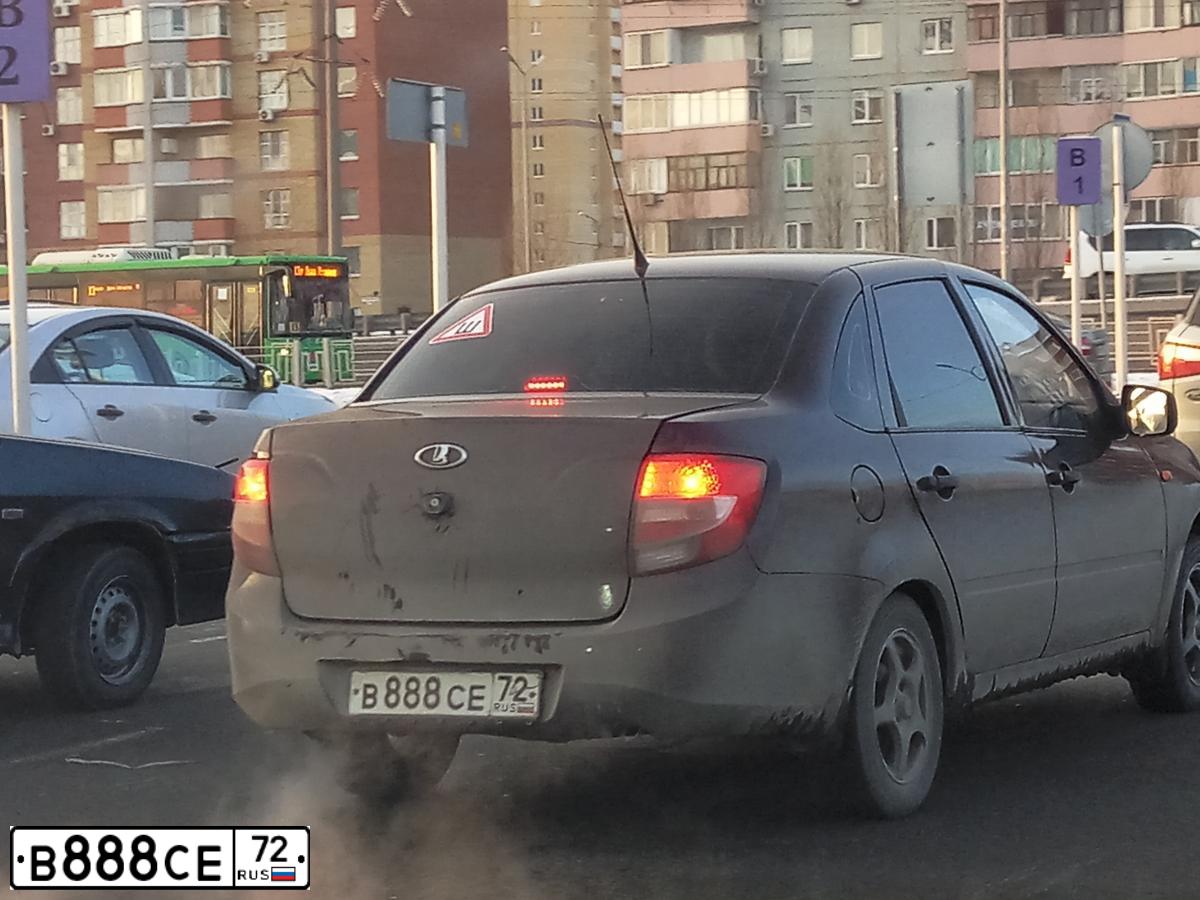 Фото автомобиля LADA GRANTA, 2012 — госномер А136РА172