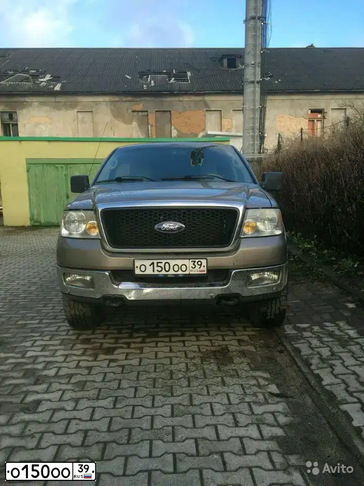 Фото автомобиля FORD F-SERIE, 2005 — госномер С463СЕ39. Цвет: ЗОЛОТИСТЫЙ