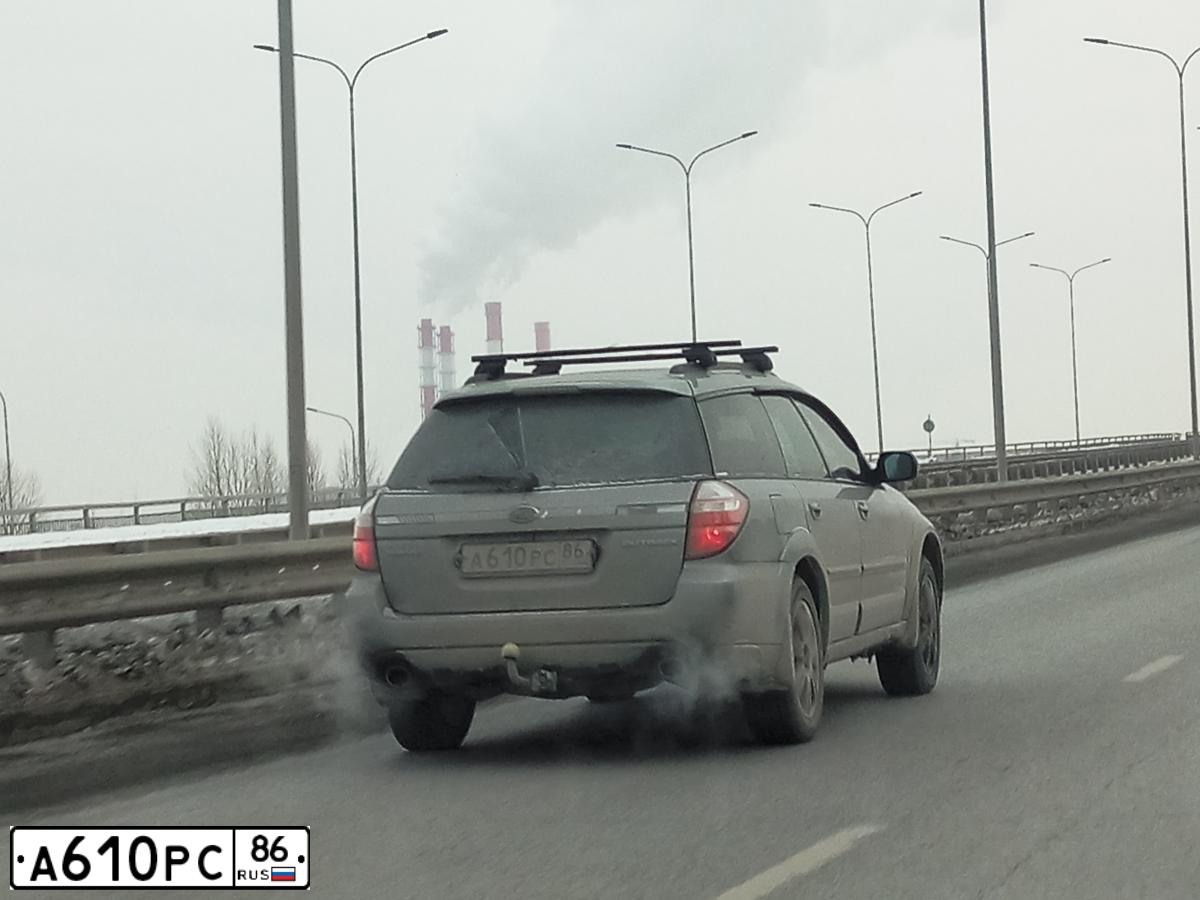 Фото автомобиля SUBARU OUTBACK, 2006 — госномер А610РС86. Цвет: СЕРЫЙ