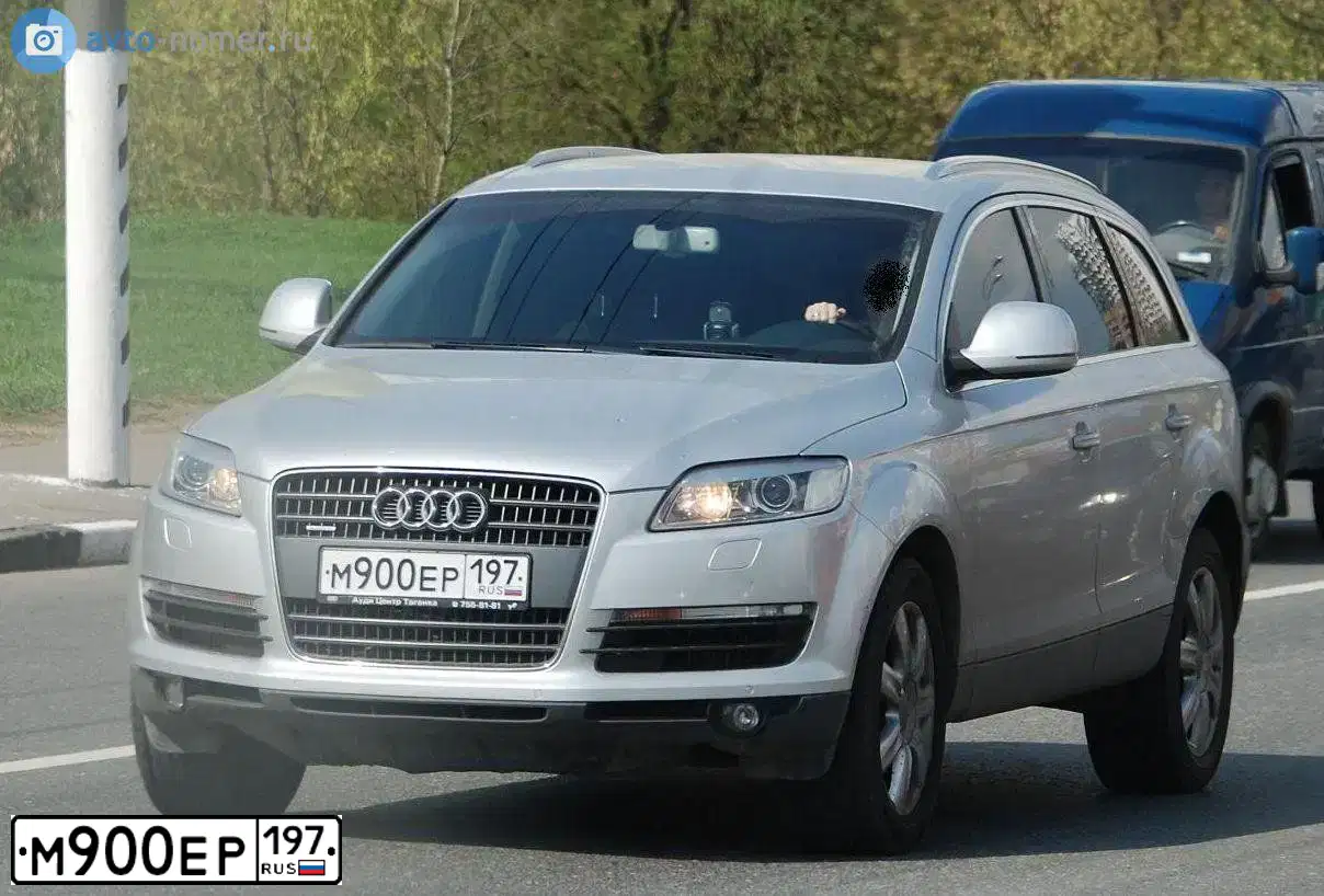 Фото автомобиля AUDI Q7, 2007 — госномер М900ЕР197