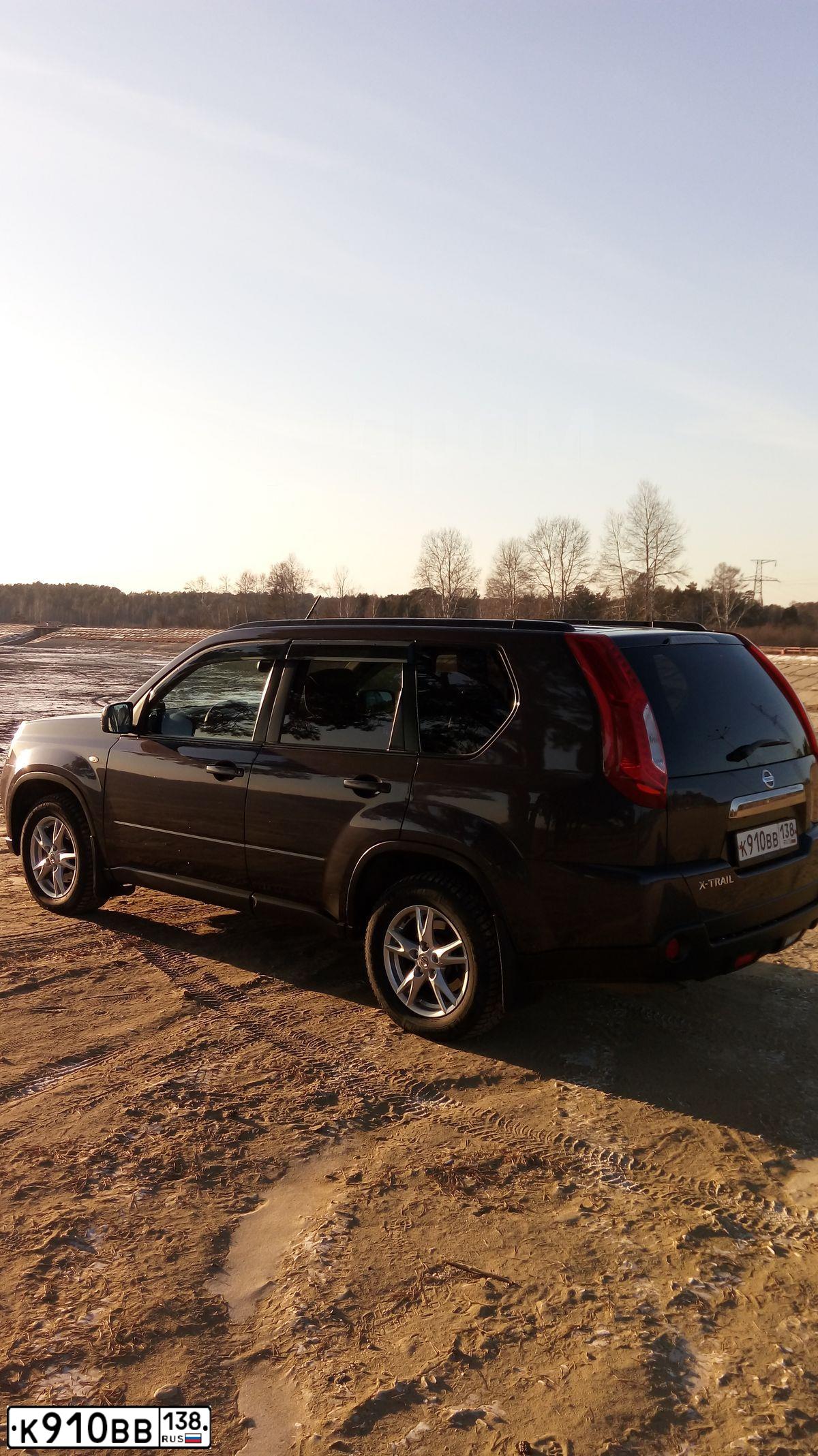 Фото автомобиля NISSAN X-TRAIL, 2011 — госномер Х552МА138