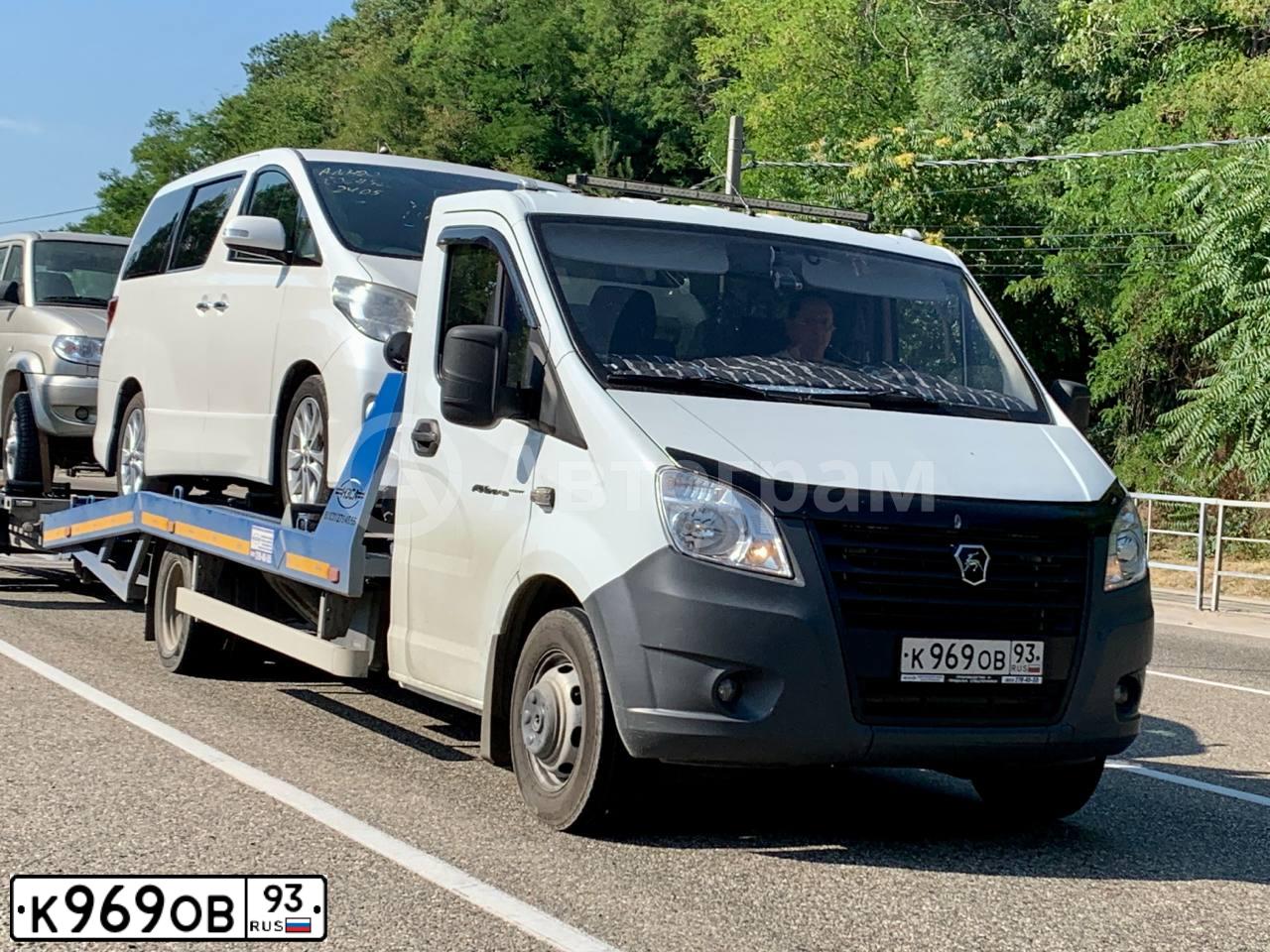 Фото автомобиля GAZ GAZEL NEXT, 2017 — госномер В413УХ123. Цвет: Белый