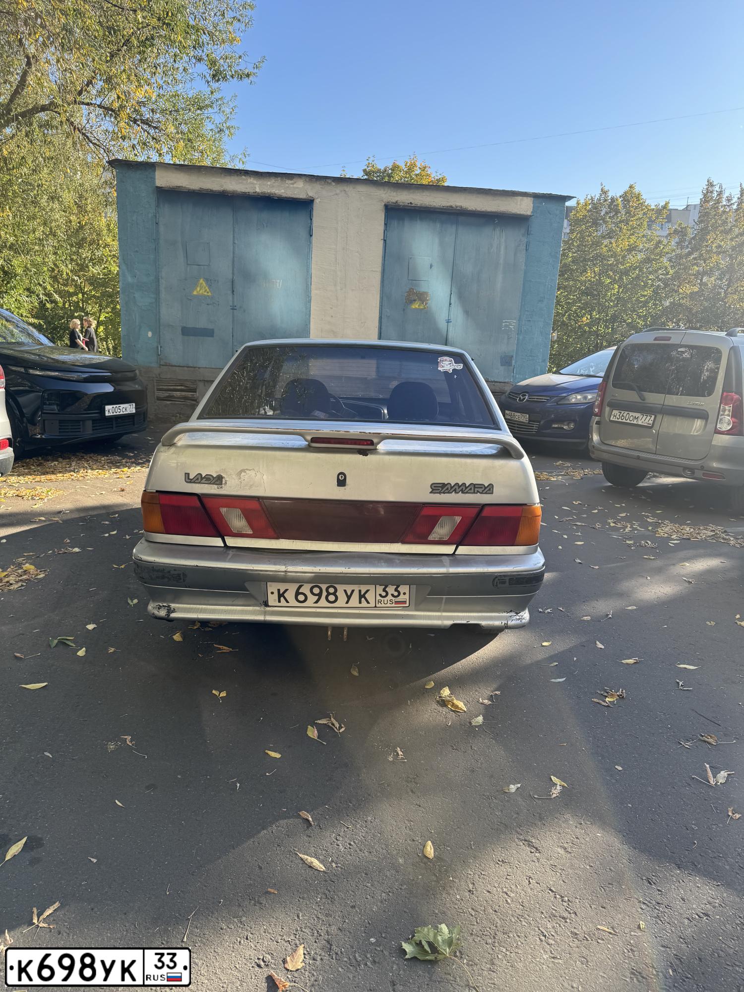 Фото автомобиля LADA 2115 SAMARA, 2003 — госномер К698УК33. Цвет: СВЕТЛО-СЕРЕБРИСТЫЙ МЕТАЛЛ