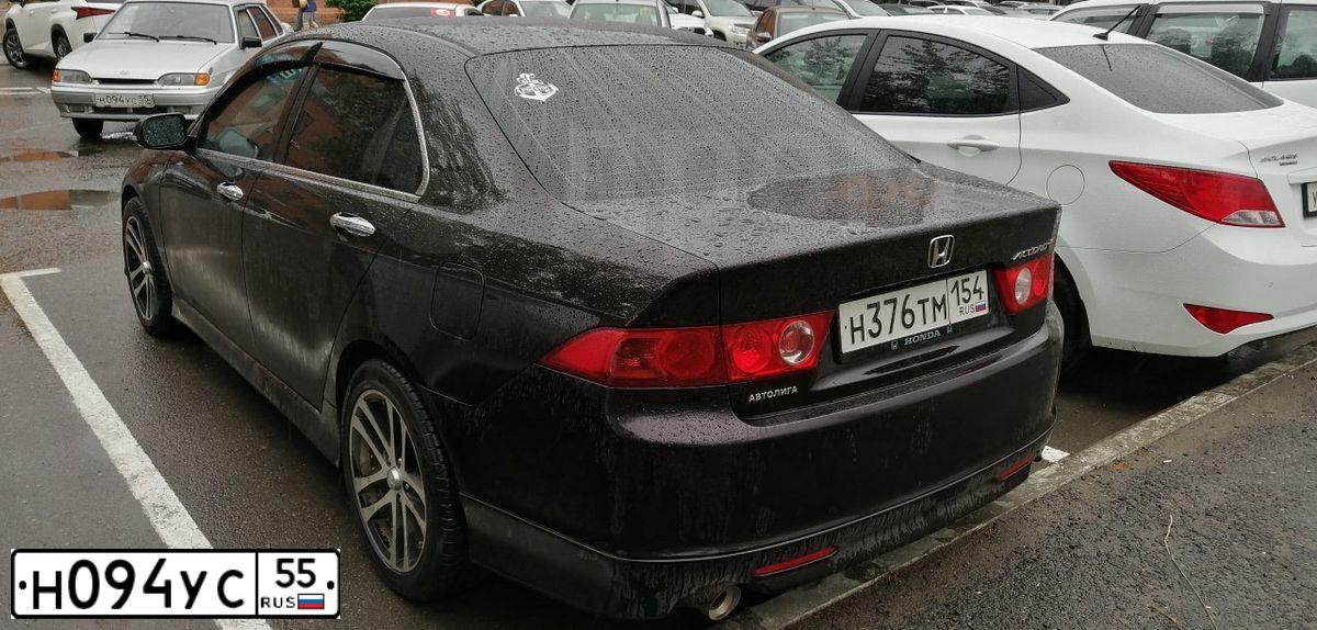 Фото автомобиля LADA 2115, 2008 — госномер В393МО155. Цвет: СВЕТЛО-СЕРЕБРИСТ МЕТАЛЛ