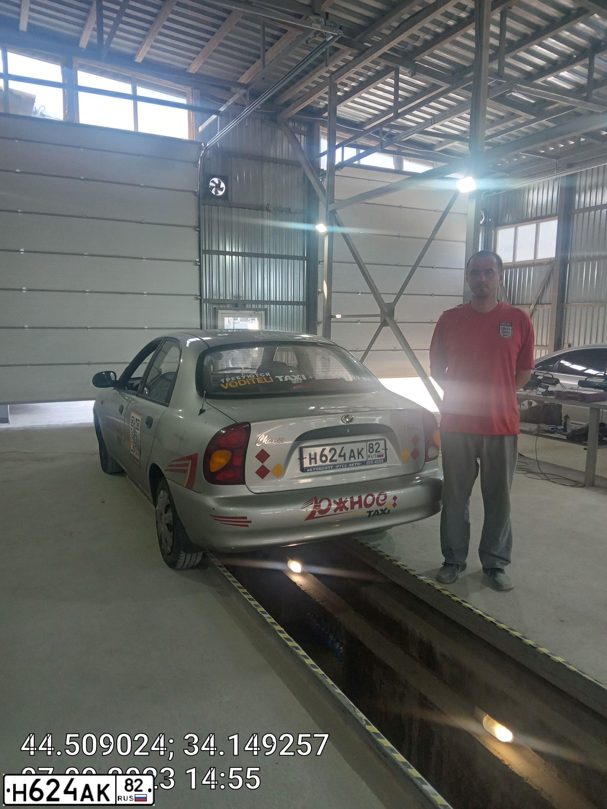 Фото автомобиля ZAZ CHANCE, 2010 — госномер Н624АК82. Цвет: СЕРЫЙ МЕТАЛЛИК