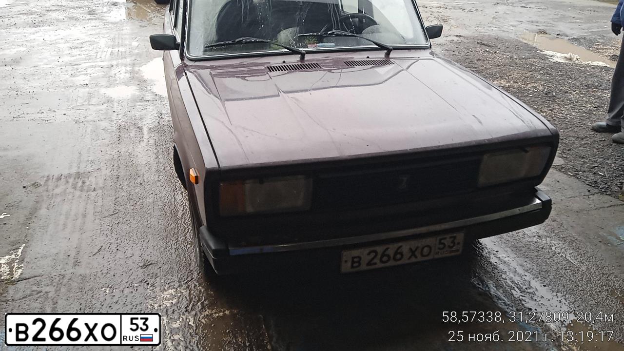 Фото автомобиля LADA 2105, 2009 — госномер В266ХО53. Цвет: ТЕМНО-ВИШНЕВЫЙ