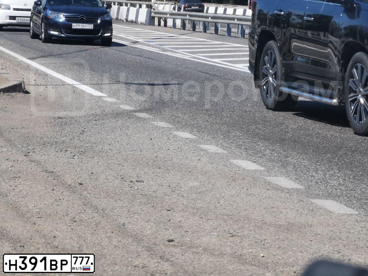 Фото автомобиля CITROEN C4, 2014 — госномер К127ВМ977. Цвет: СИНИЙ ТЕМНЫЙ