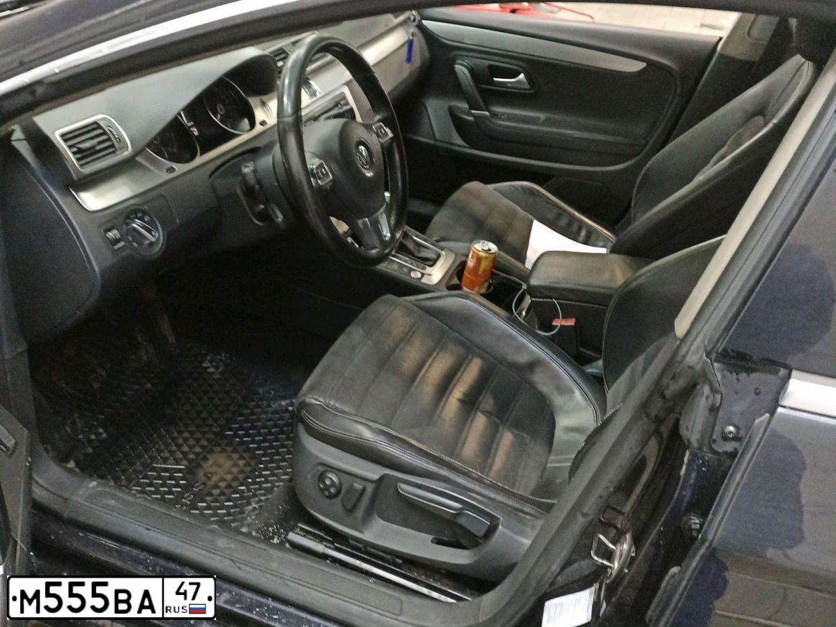 Фото автомобиля VOLKSWAGEN PASSAT, 2011 — госномер В685АК198. Цвет: ЧЕРНЫЙ