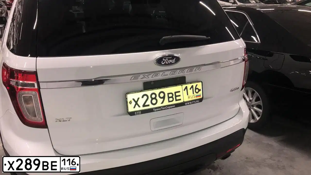 Фото автомобиля FORD EXPLORER, 2015 — госномер В503ТН89. Цвет: Белый