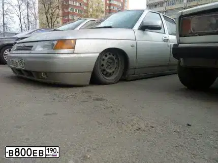 Фото автомобиля FORD MONDEO, 2001 — госномер М277ЕТ32. Цвет: СЕРЕБРИСТЫЙ