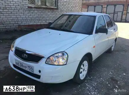 Фото автомобиля LADA 2172 PRIORA, 2011 — госномер А638НР159. Цвет: Белый