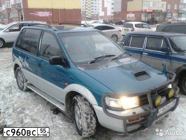 Фото автомобиля NISSAN MICRA, 2004 — госномер С960ВС55. Цвет: Серебристый