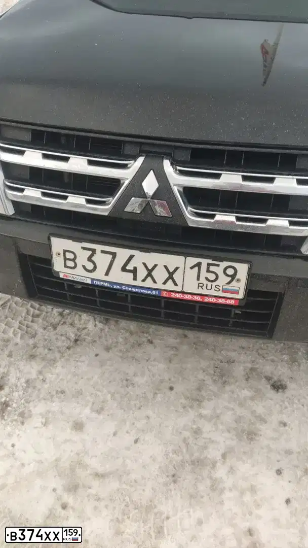 Фото автомобиля MITSUBISHI PAJERO, 2011 — госномер В374ХХ159. Цвет: ЧЕРНЫЙ