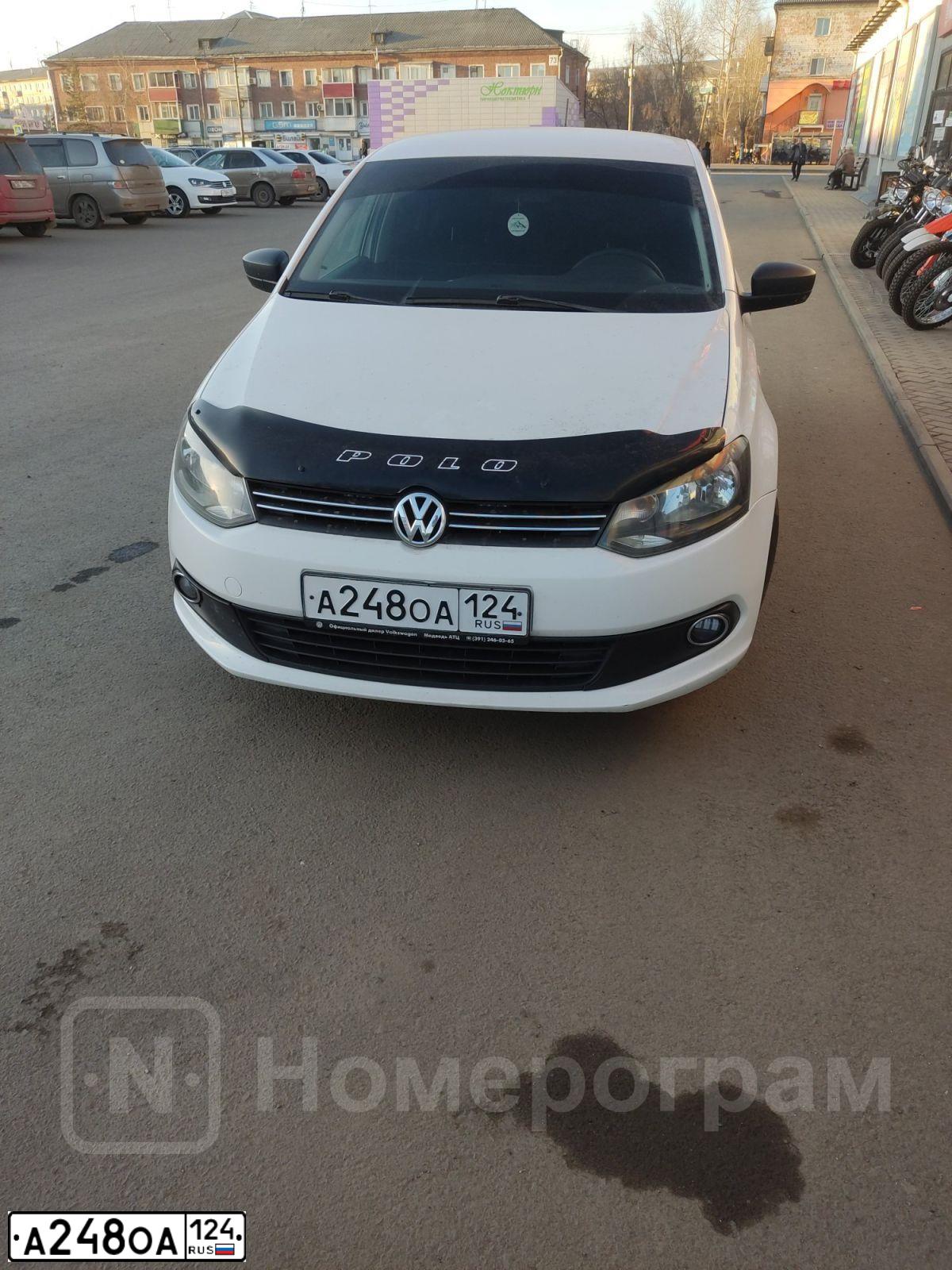 Фото автомобиля VOLKSWAGEN POLO, 2013 — госномер А248ОА124. Цвет: Белый