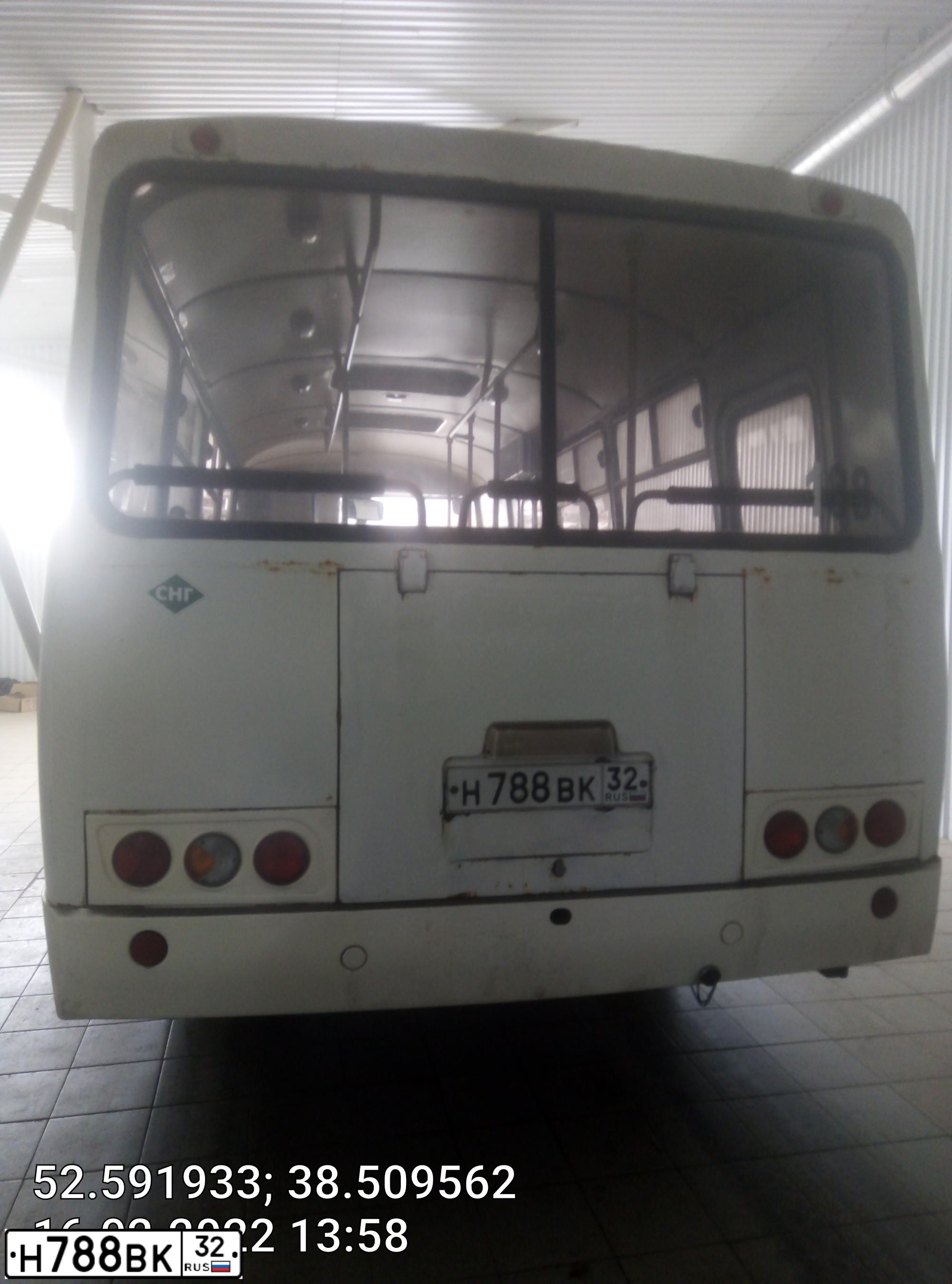 Фото автомобиля PAZ 3205, 2016 — госномер Н788ВК32. Цвет: БЕЛЫЙ