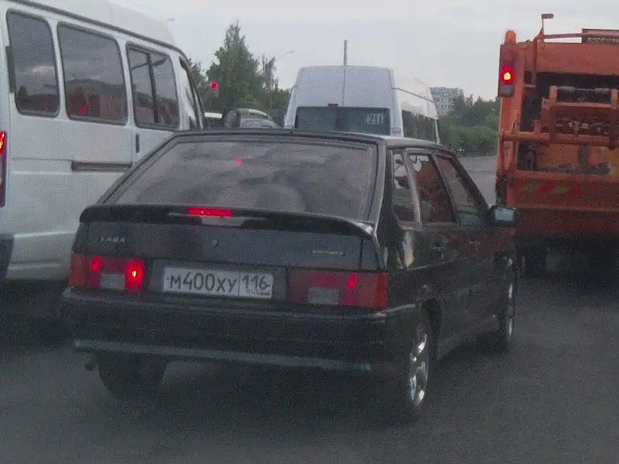 Фото автомобиля LADA PRIORA, 2011 — госномер Р282НН716. Цвет: СВЕТЛО-СЕРЕБРИСТЫЙ МЕТАЛ