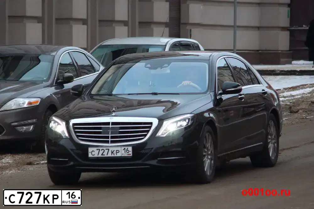 Фото автомобиля MERCEDES V-KLASSE, 2017 — госномер С727КР16. Цвет: ЧЕРНЫЙ