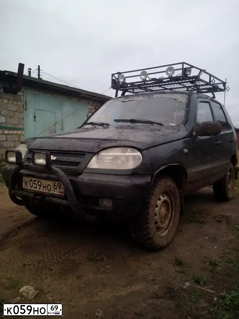 Фото автомобиля CHEVROLET NIVA, 2004 — госномер К059НО69