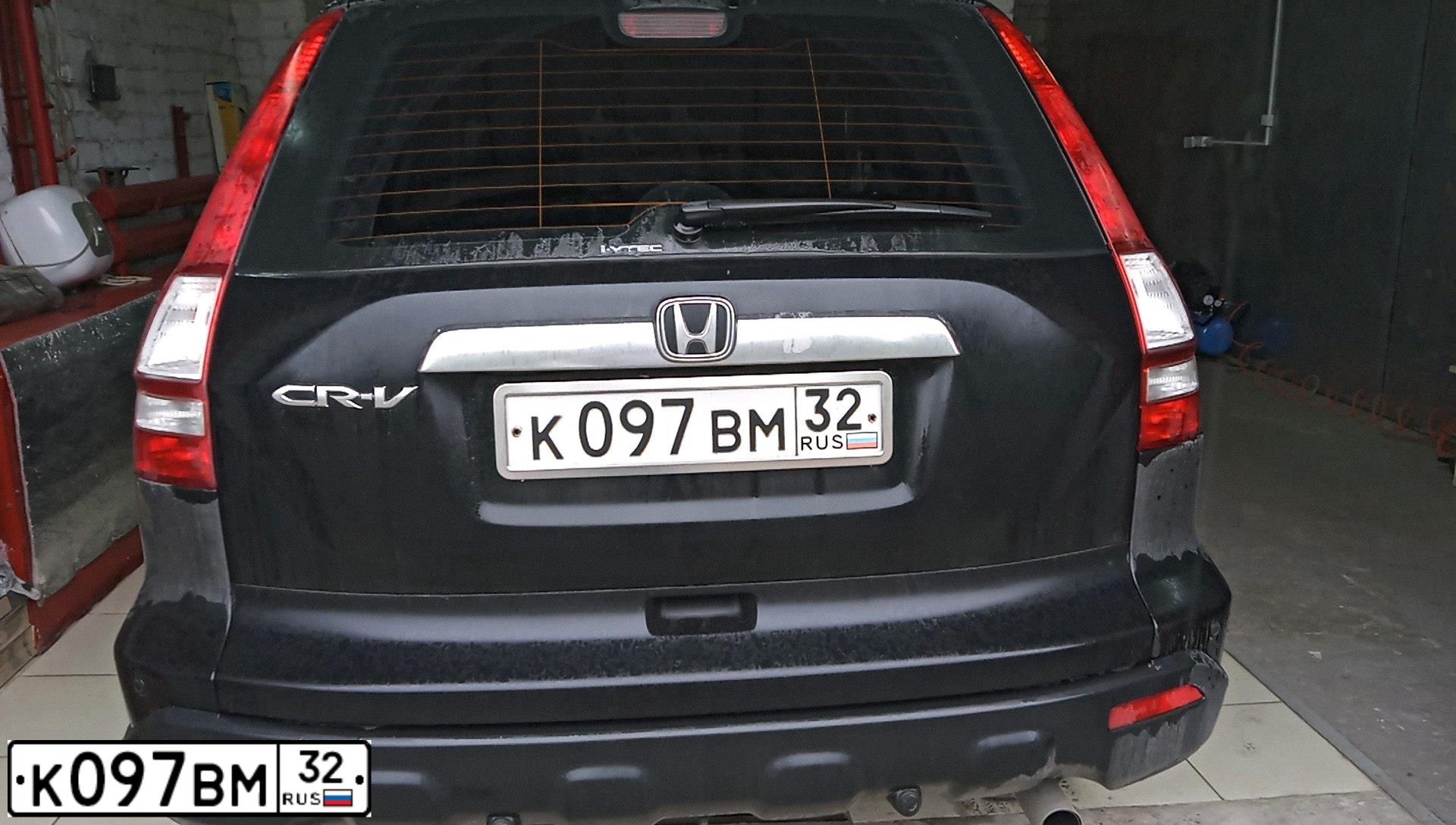 Фото автомобиля HONDA CR-V, 2008 — госномер К097ВМ32. Цвет: ЧЕРНЫЙ