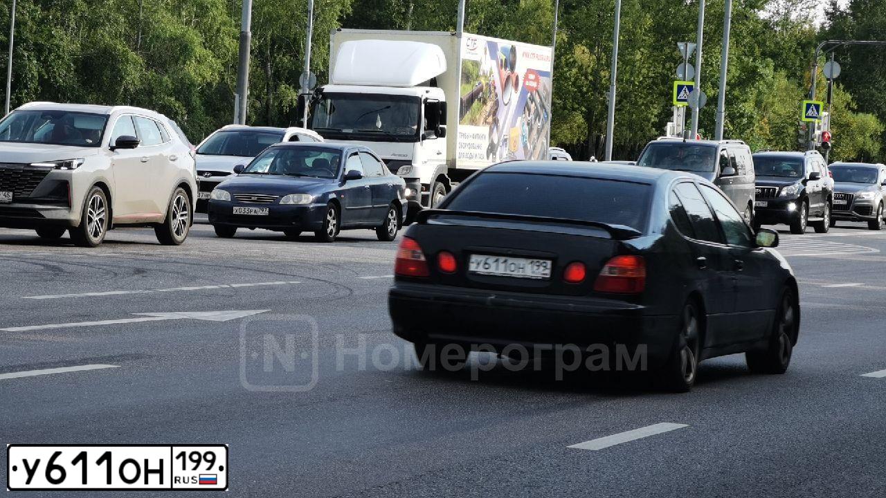 Фото автомобиля LEXUS GS, 1998 — госномер О174АС199. Цвет: ЧЕРНЫЙ