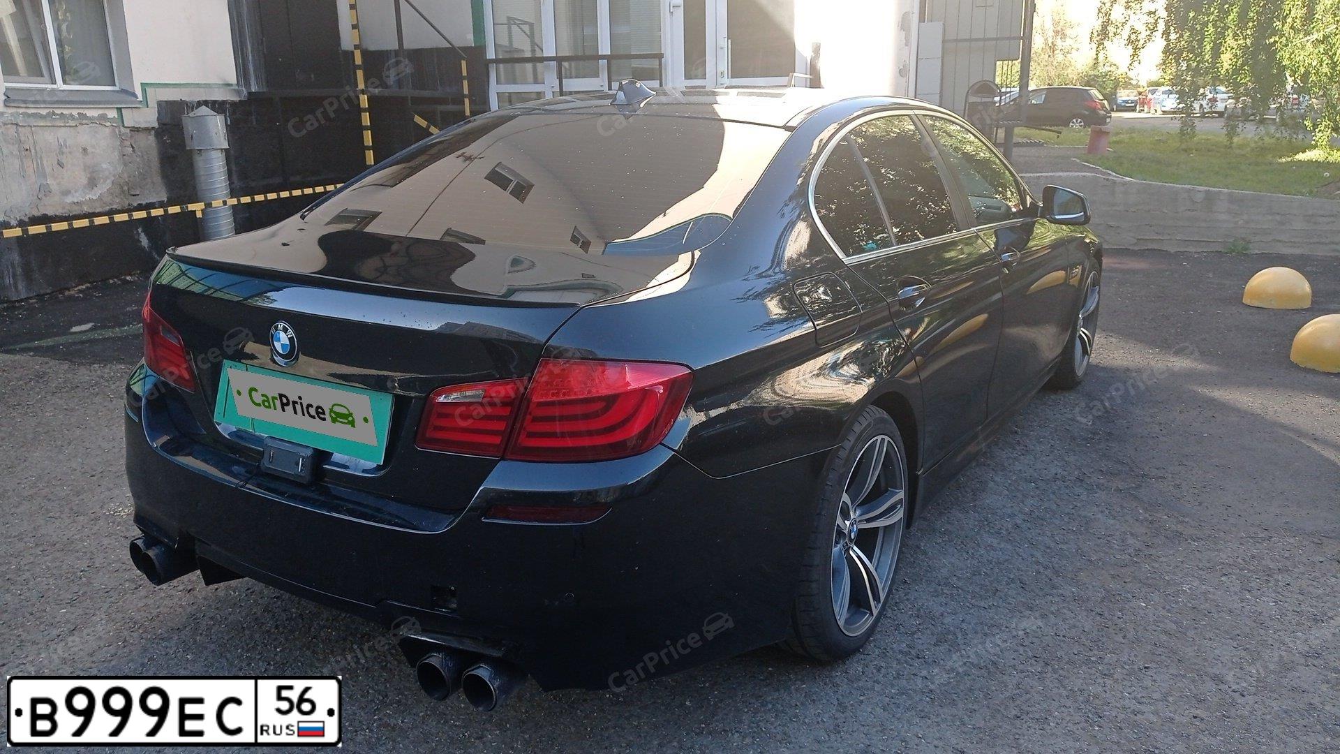 Фото автомобиля BMW SERIE 3, 2014 — госномер С987ХЕ198. Цвет: СЕРЫЙ МЕТАЛЛИК