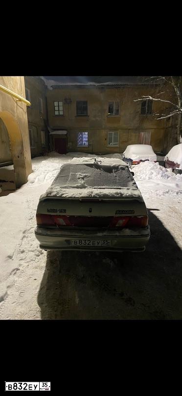 Фото автомобиля LADA 2115 SAMARA, 2003 — госномер М318СУ35. Цвет: СЕРЕБРИСТЫЙ ЖЕЛТО-ЗЕЛЕНЫЙ