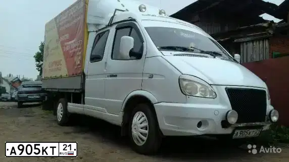 Фото автомобиля GAZ 3302 GAZEL, 2004 — госномер А905КТ21. Цвет: Белый