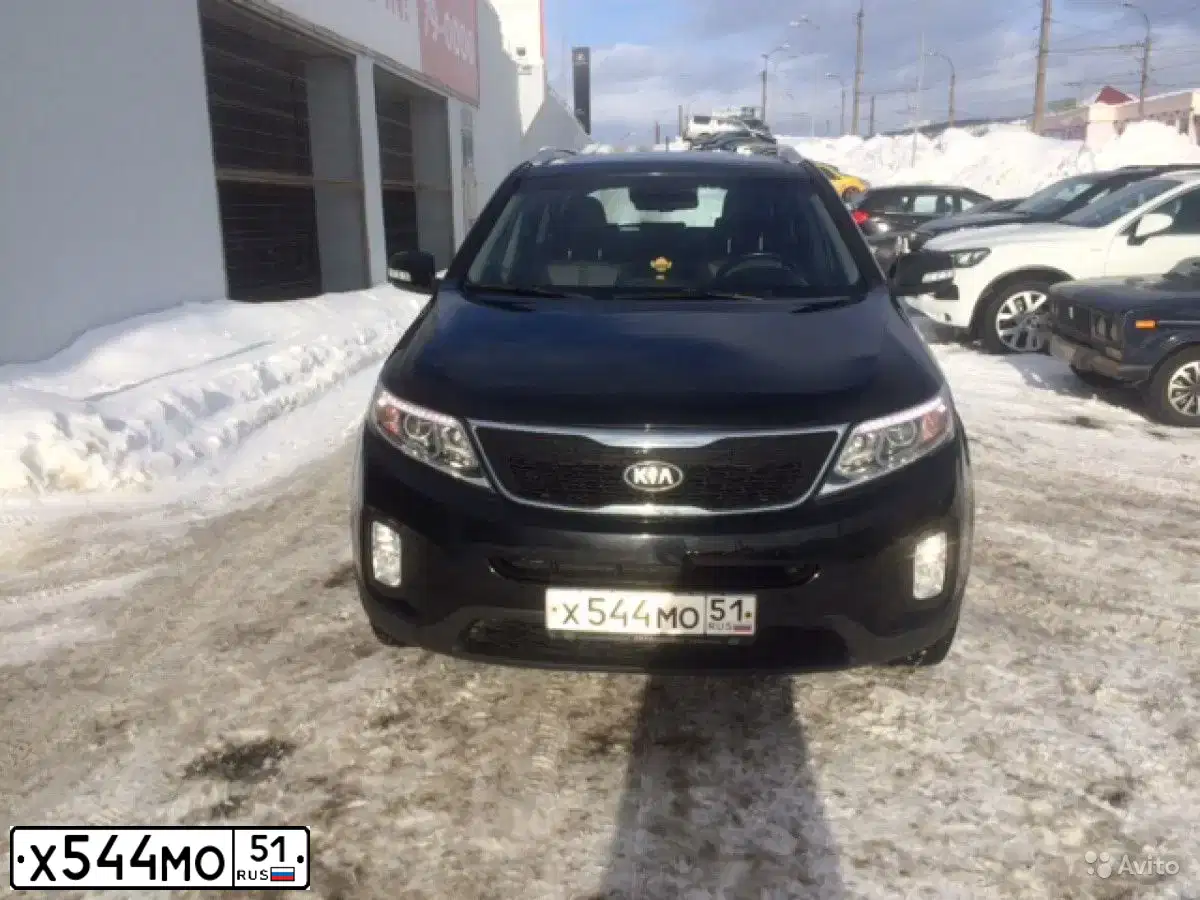 Фото автомобиля KIA SORENTO, 2013 — госномер Х544МО51. Цвет: ЧЕРНЫЙ