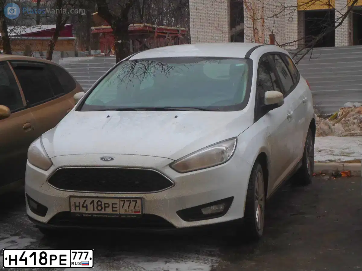 Фото автомобиля FORD ФОРД ФОКУС, 2015 — госномер К502НЕ142. Цвет: Белый