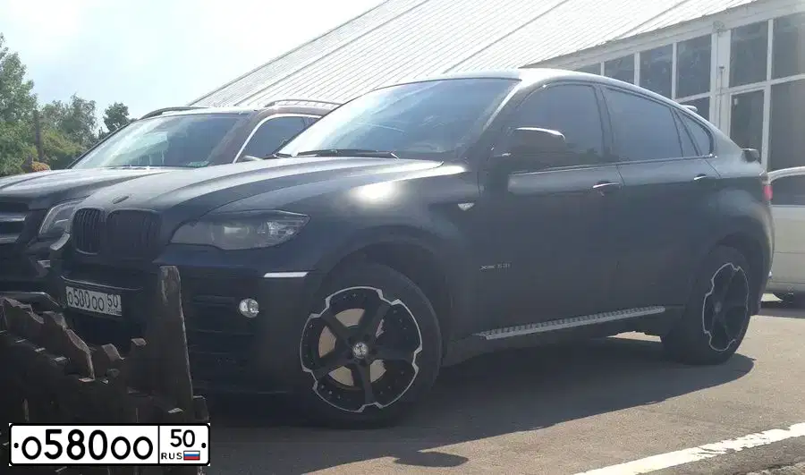 Фото автомобиля HONDA CR-V, 2008 — госномер М480НР69. Цвет: ЧЕРНЫЙ