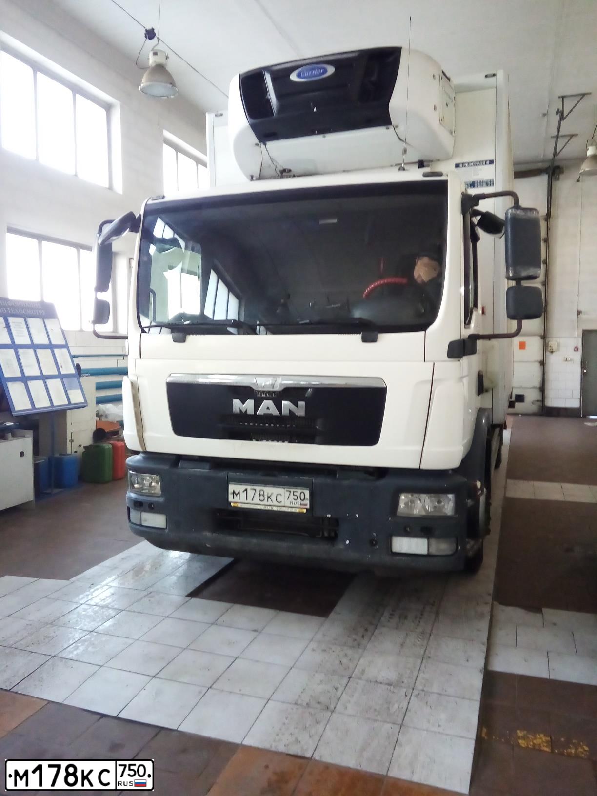 Фото автомобиля MAN N TGM 15.XXX 4X2, 2015 — госномер М178КС750. Цвет: Белый