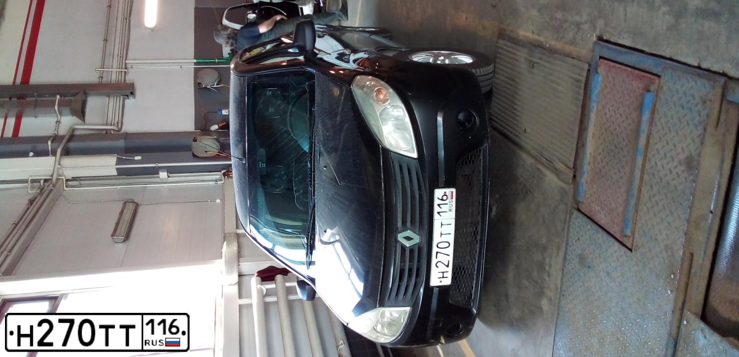 Фото автомобиля RENAULT LOGAN, 2010 — госномер М761ОМ702. Цвет: ЧЕРНЫЙ
