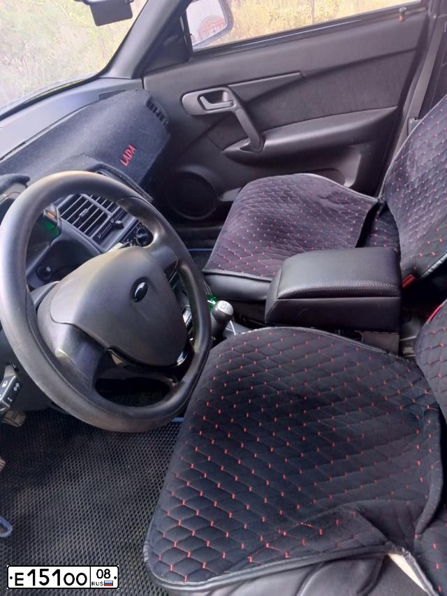 Фото автомобиля LADA 2110, 2004 — госномер Е151ОО08. Цвет: СРЕДНИЙ СЕРО-ЗЕЛЕНЫЙ МЕТ