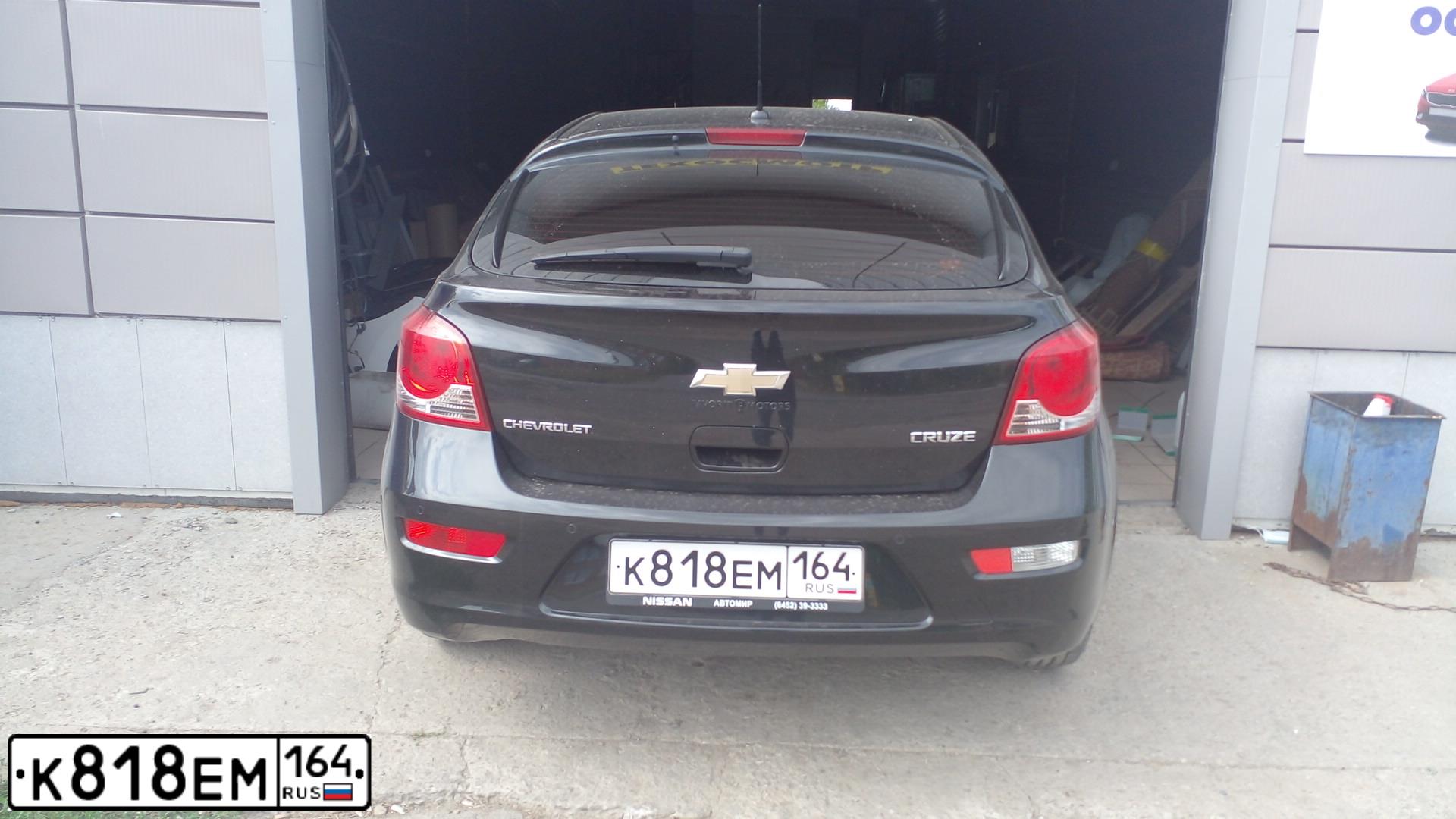 Фото автомобиля CHEVROLET CRUZE, 2012 — госномер К818ЕМ164. Цвет: ЧЕРНЫЙ МЕТАЛЛИК