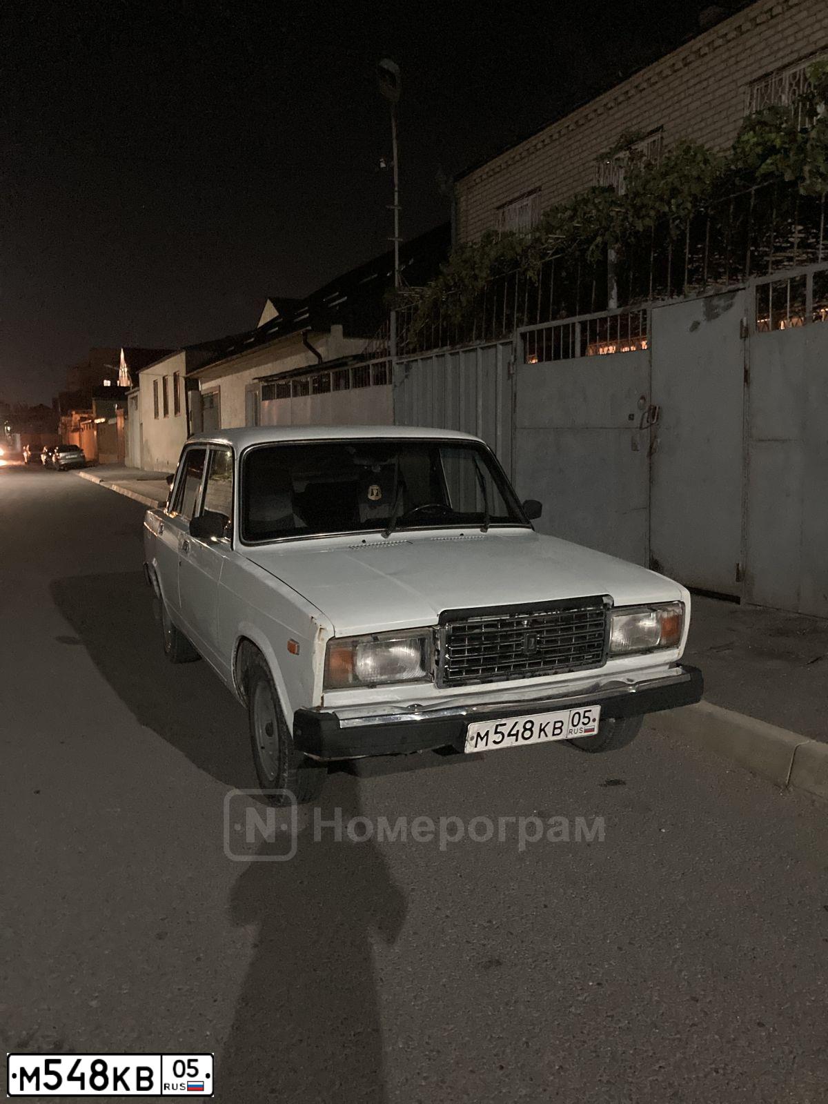 Фото автомобиля LADA 2107, 2004 — госномер М548КВ05
