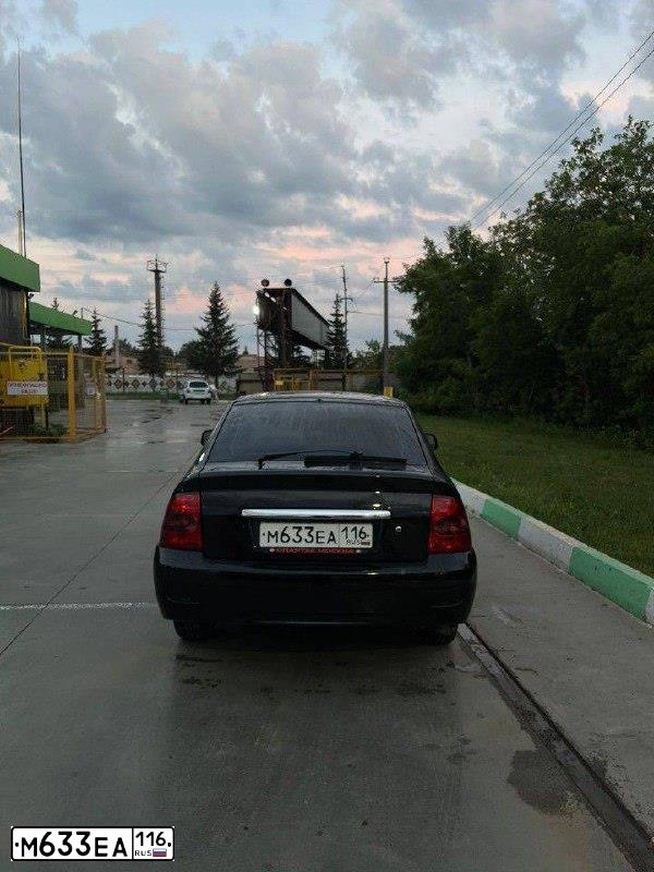 Фото автомобиля LADA 2172 PRIORA, 2009 — госномер М633ЕА116. Цвет: Сине-Черный