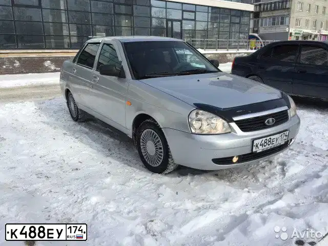 Фото автомобиля LADA 2170 PRIORA, 2007 — госномер К488ЕУ174. Цвет: серебристый