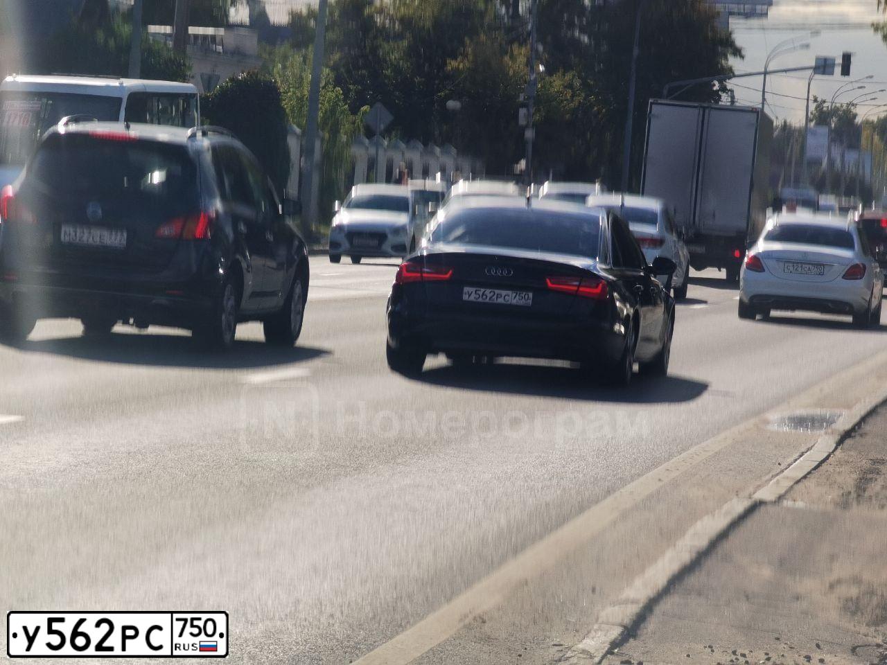 Фото автомобиля AUDI A6, 2011 — госномер Х190СЕ797. Цвет: ЧЕРНЫЙ