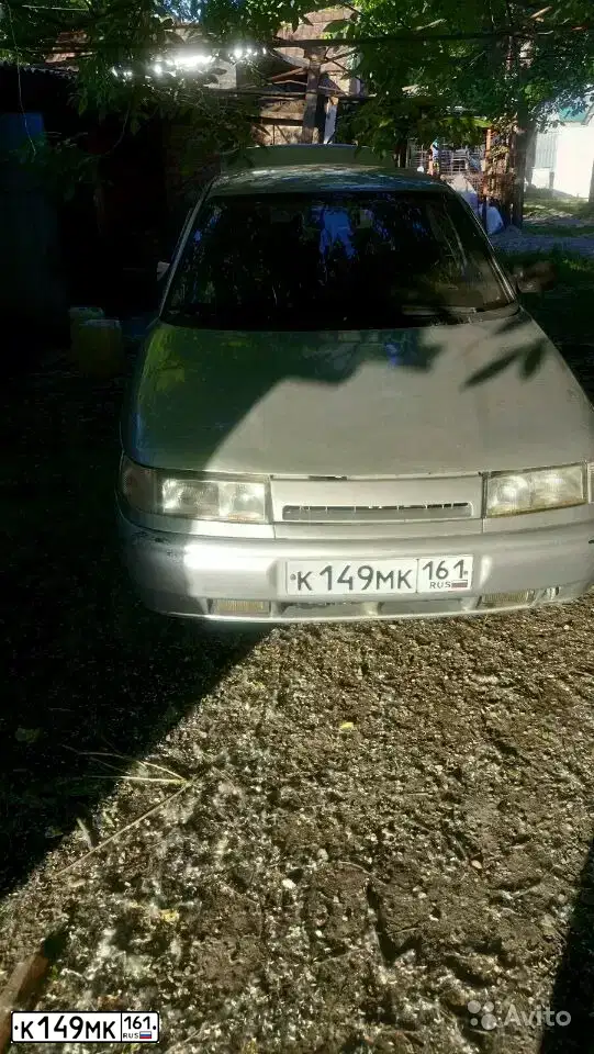 Фото автомобиля LADA 2110 LADA, 2001 — госномер А680АР181. Цвет: СВЕТЛО-СЕРЕБРИСТЫЙ  МЕТАЛЛИК