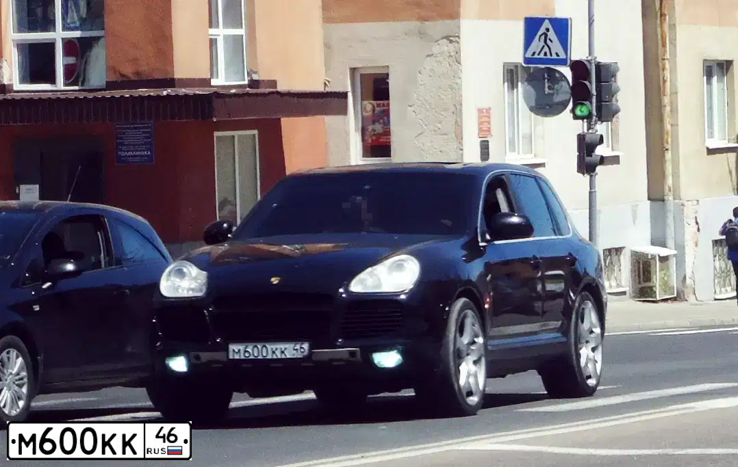 Фото автомобиля SEAZ OKA, 1999 — госномер Х005ТО50. Цвет: ВИШНЯ