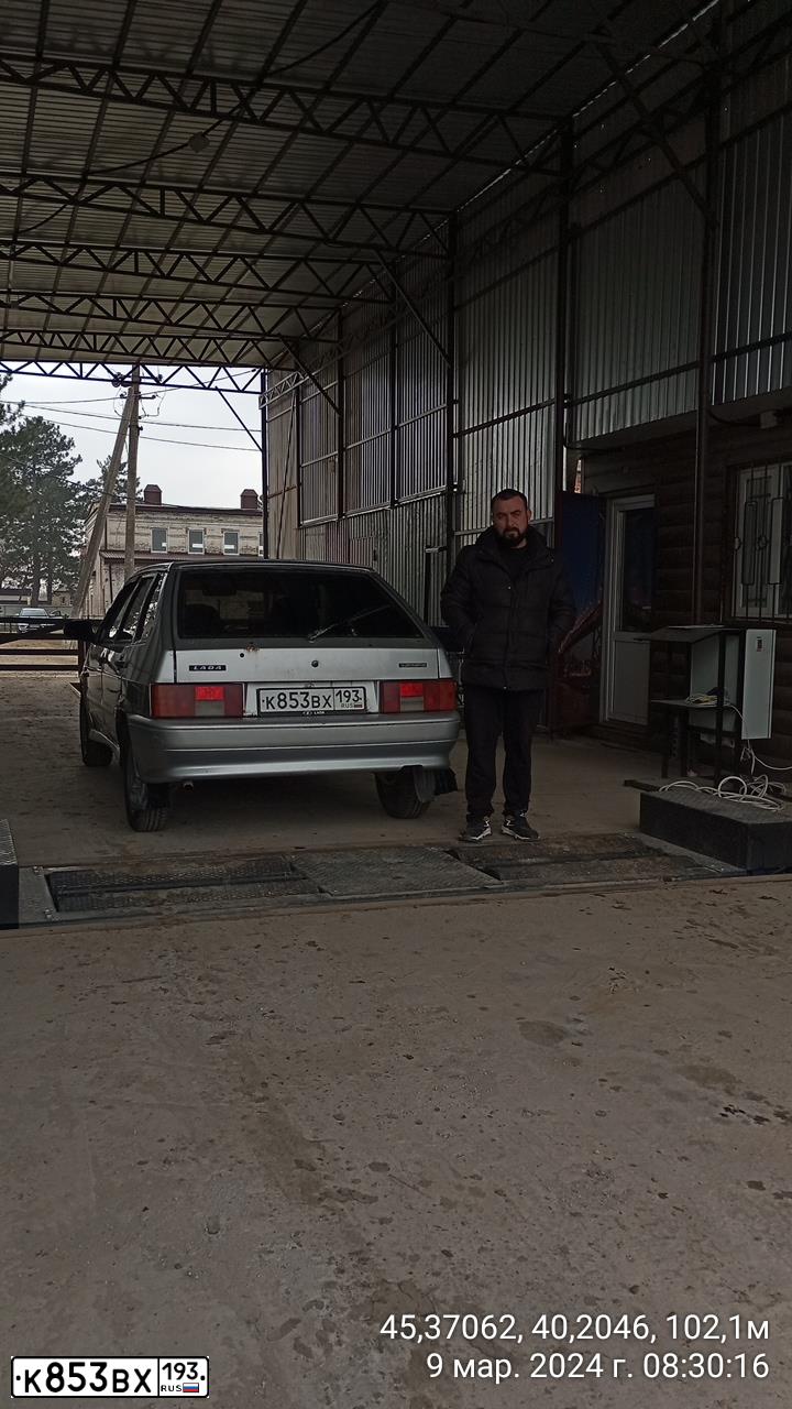 Фото автомобиля LADA 2114 SAMARA, 2008 — госномер В591ТУ193. Цвет: СВЕТЛО-СЕРЕБ.МЕТАЛ