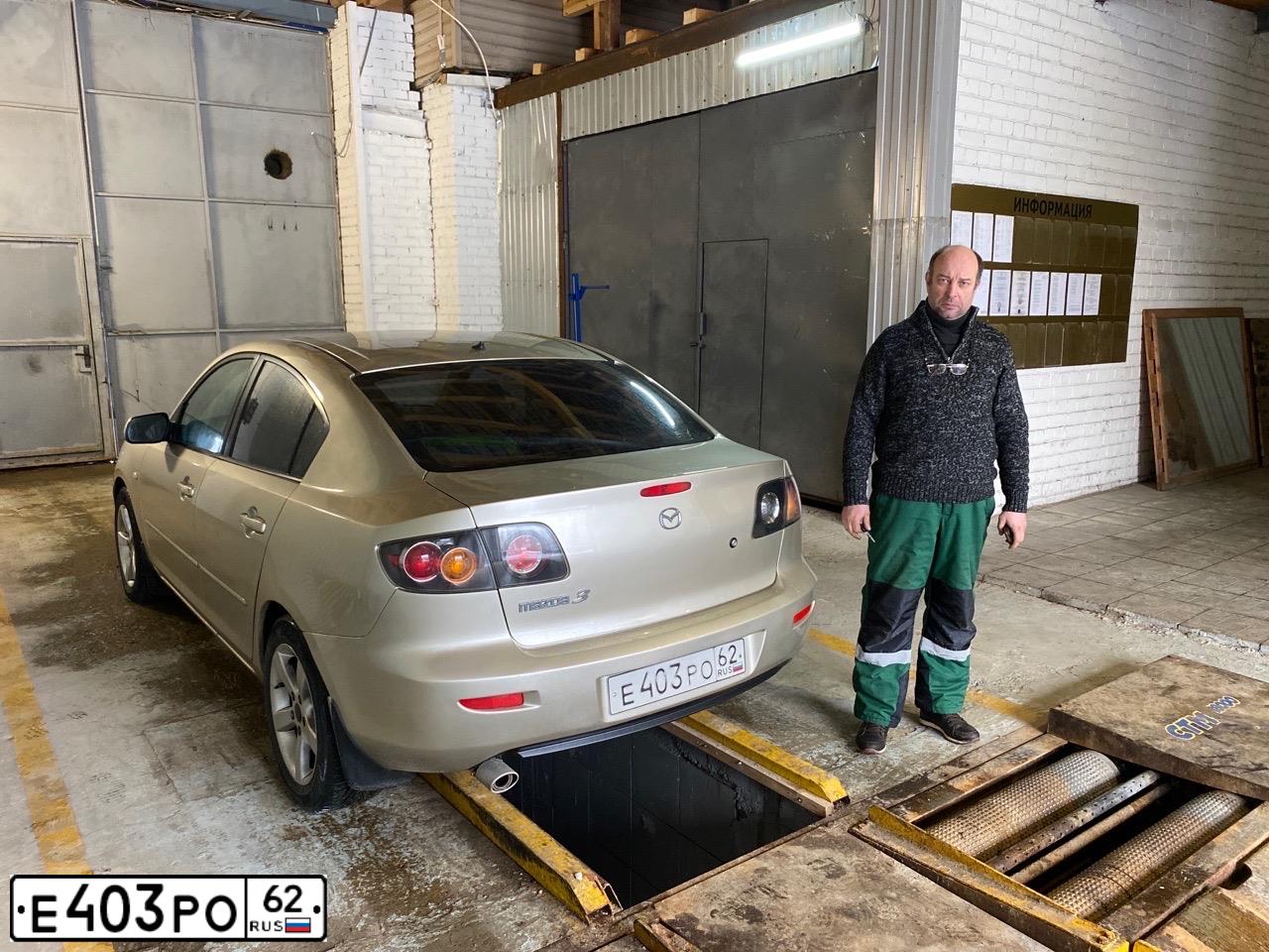 Фото автомобиля MAZDA 3, 2006 — госномер У400УВ69