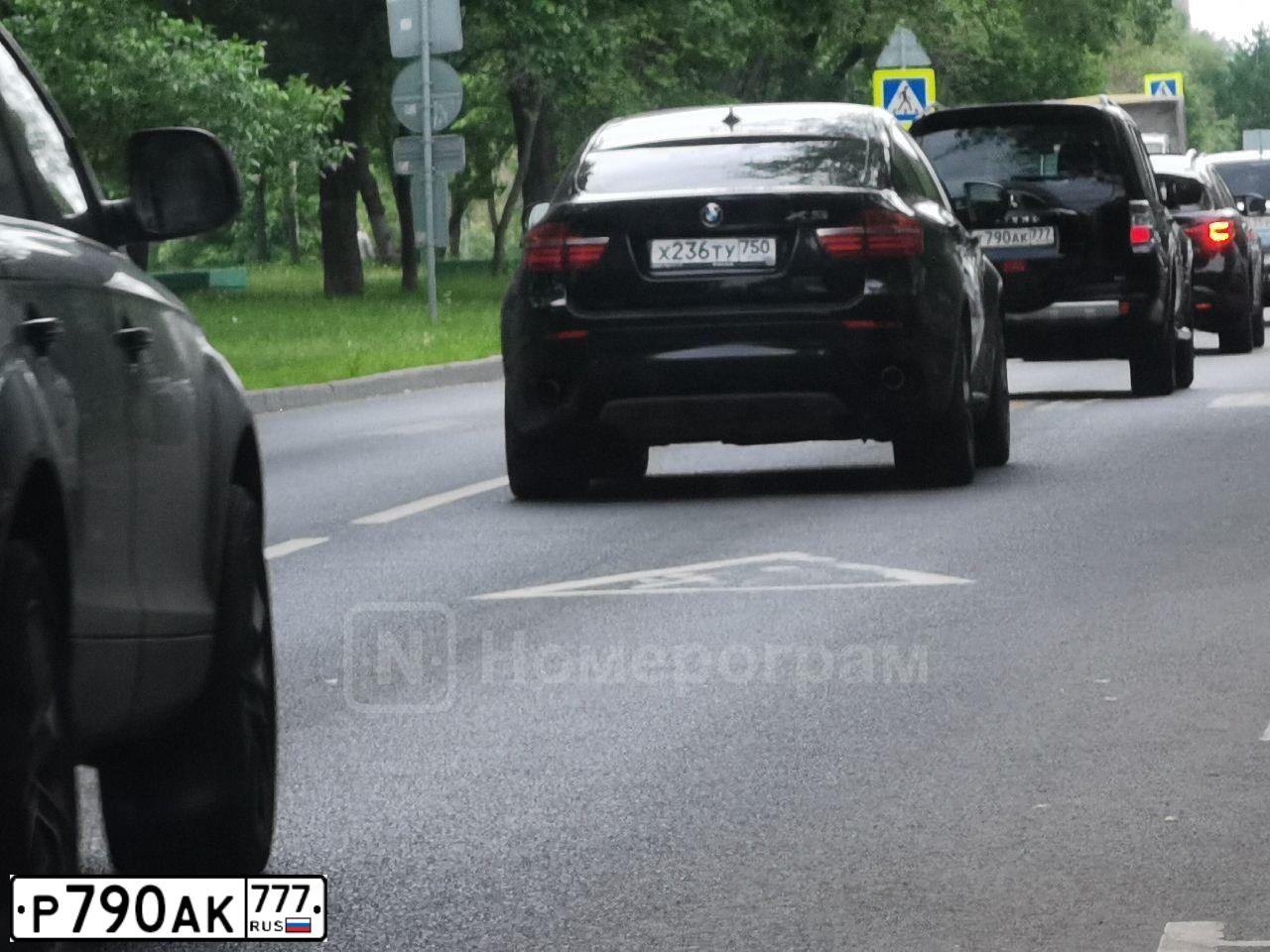 Фото автомобиля GREAT WALL CC1031PS28, 2013 — госномер К752УО790. Цвет: СЕРЫЙ