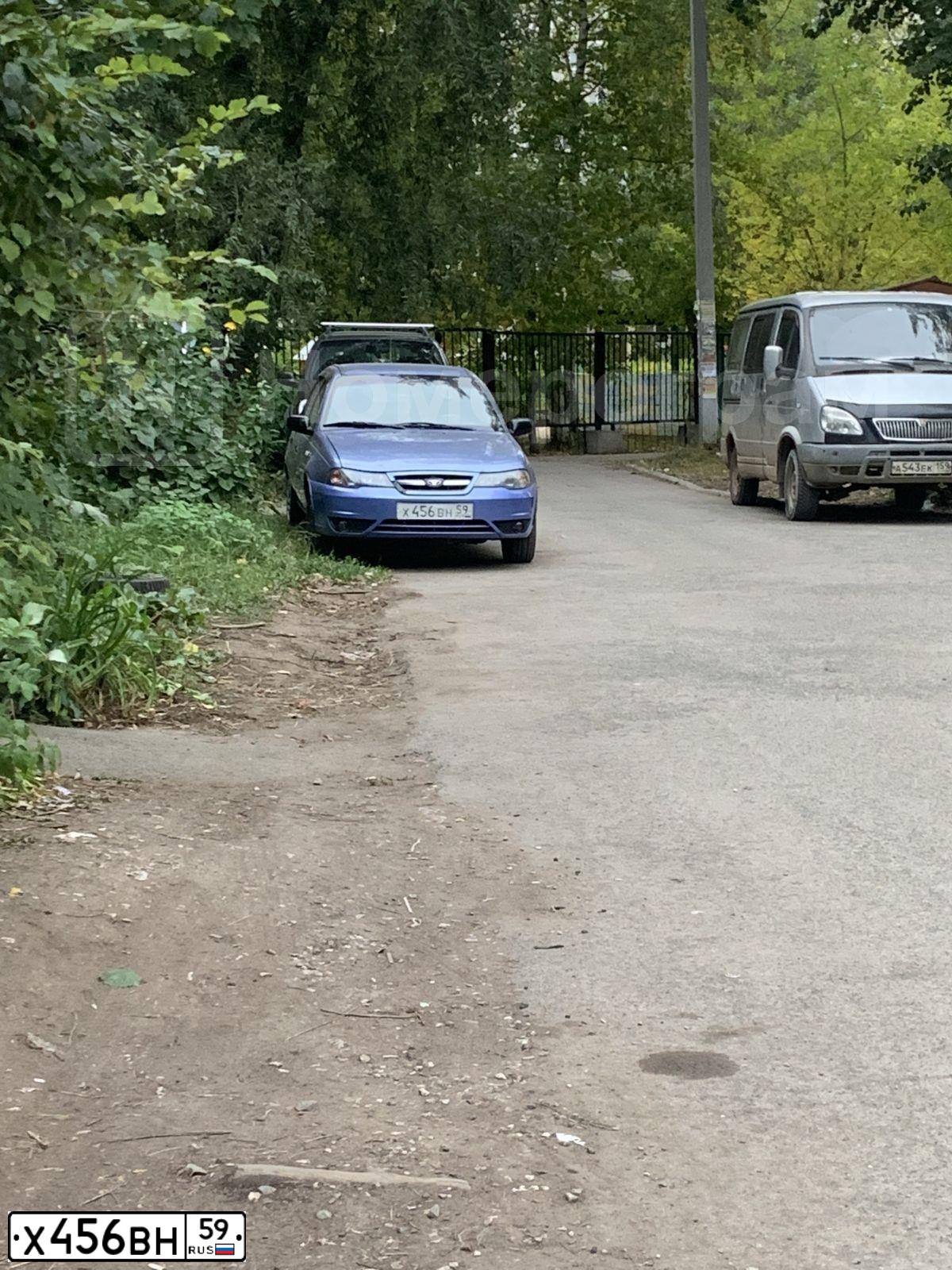 Фото автомобиля DAEWOO NEXIA, 2008 — госномер Х456ВН59. Цвет: ПЕРЛАМУТРОВО-ГОЛУБОЙ