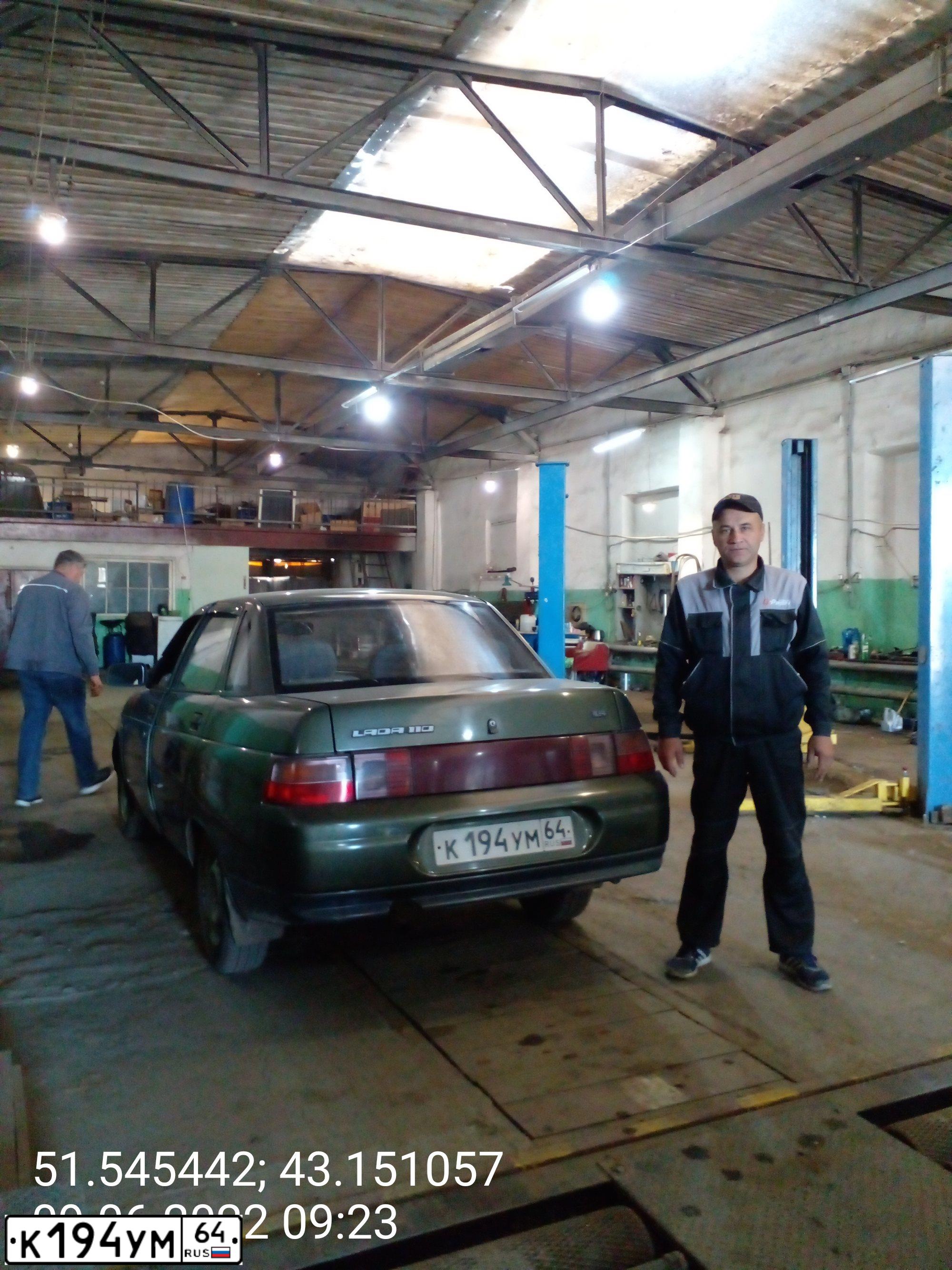 Фото автомобиля LADA 2110, 1998 — госномер К194УМ64. Цвет: серебрист темно-зеленый