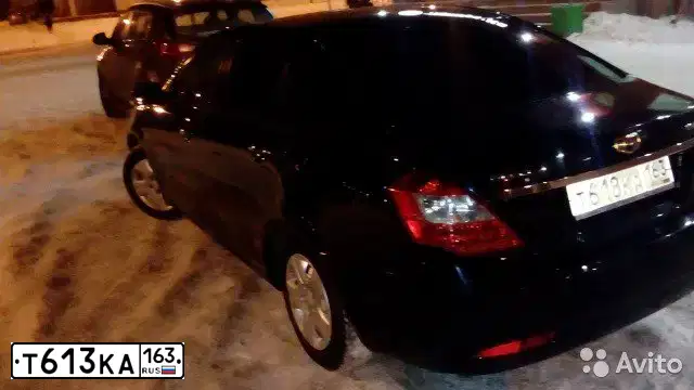 Фото автомобиля LADA 2190 GRANTA, 2013 — госномер Н677ЕО136. Цвет: Белый