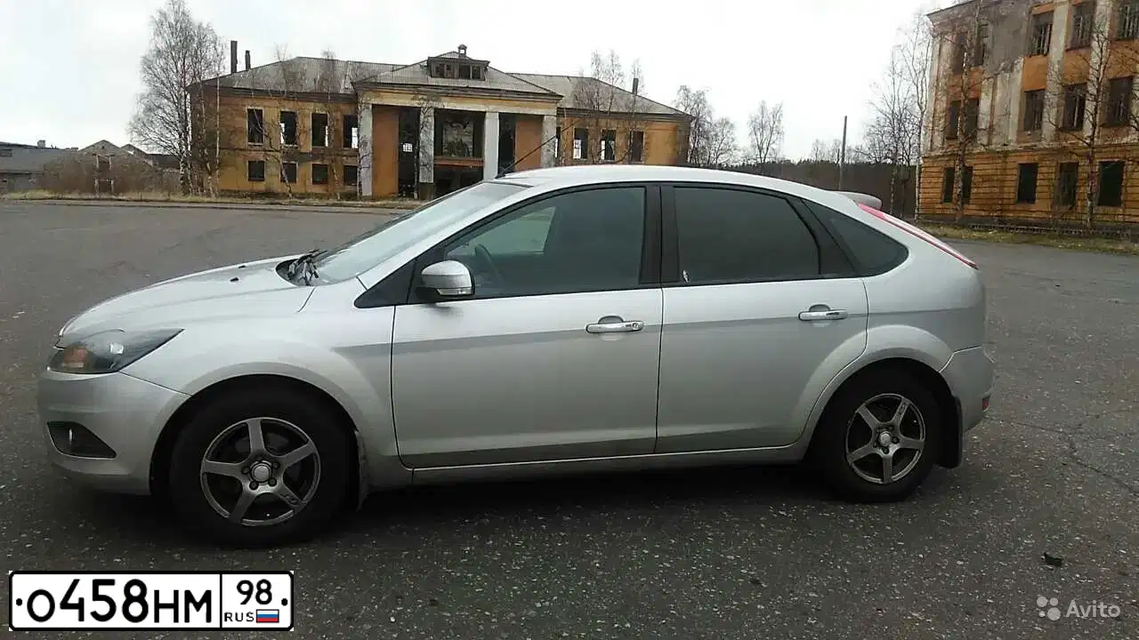 Фото автомобиля FORD D FOCUS, 2009 — госномер М681ОР10. Цвет: Серебристый