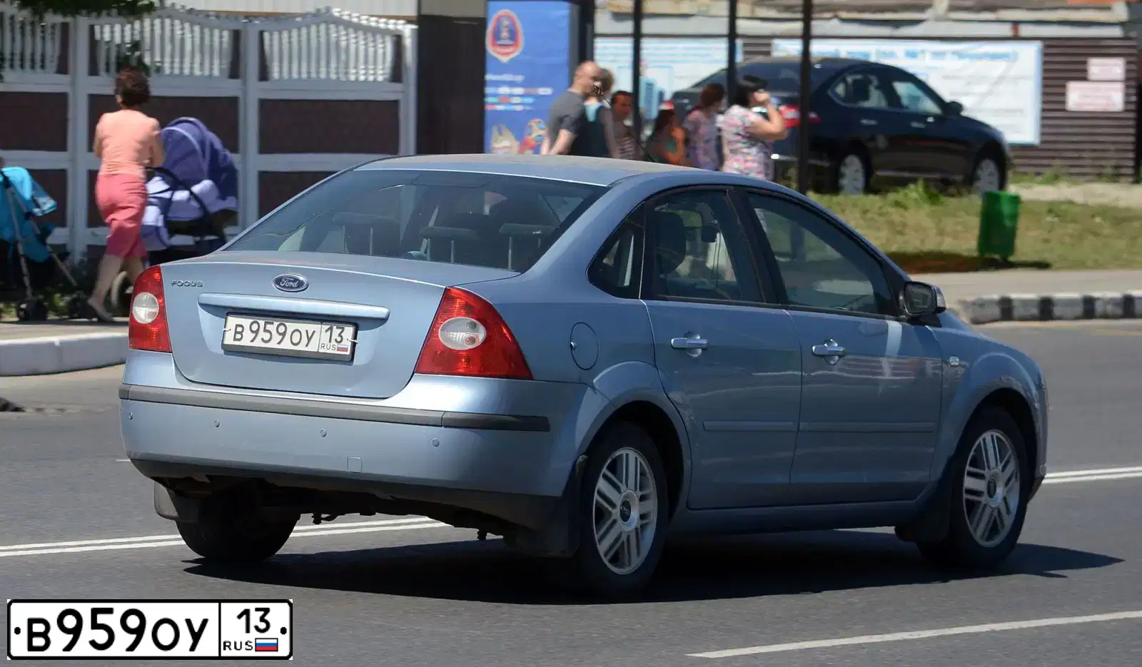 Фото автомобиля FORD FOCUS, 2007 — госномер В959ОУ13. Цвет: Светло-Серо-Голубой