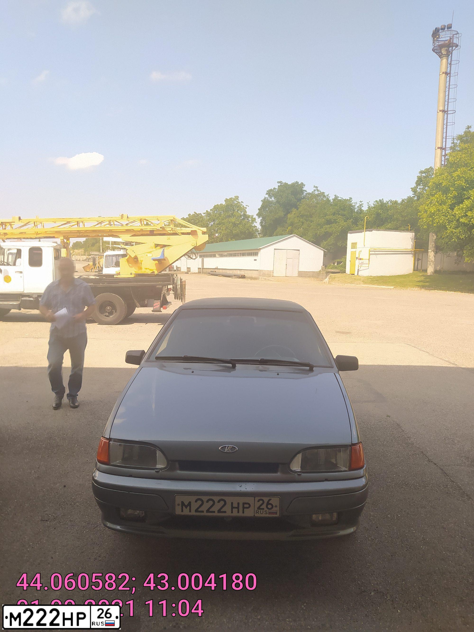 Фото автомобиля LADA 2114 SAMARA, 2005 — госномер М222НР26. Цвет: СРЕДНИЙ СЕРО-ЗЕЛЕНЫЙ МЕТ